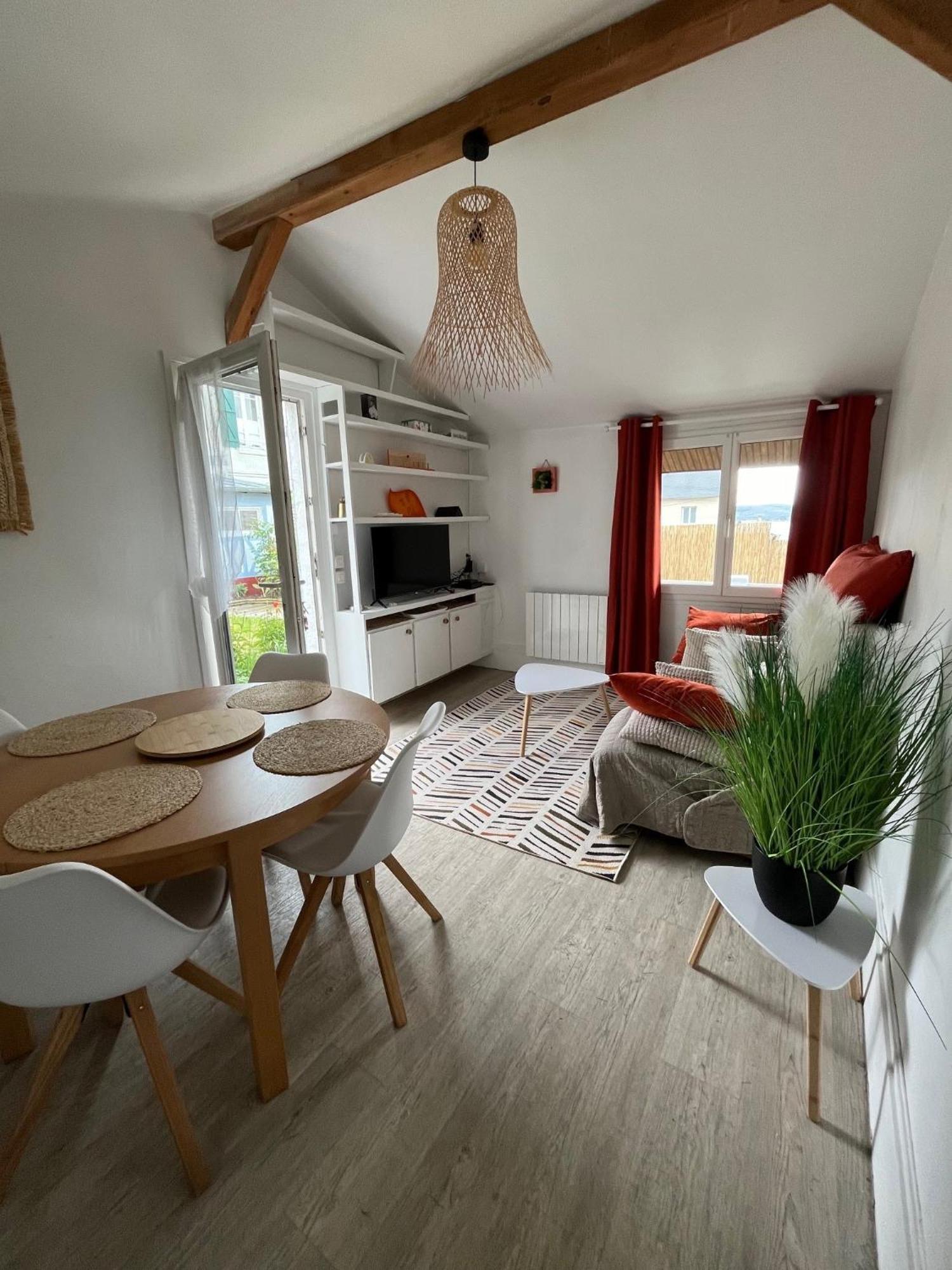 Lalyne- Maison De Charme Et Son Studio Trouville Sur Mer Kültér fotó
